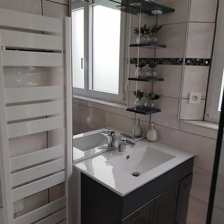 Holiday home Maison Familiale